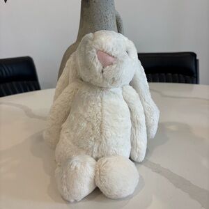 Jellycat Bashful Cream Bunny - medium size BNWOT